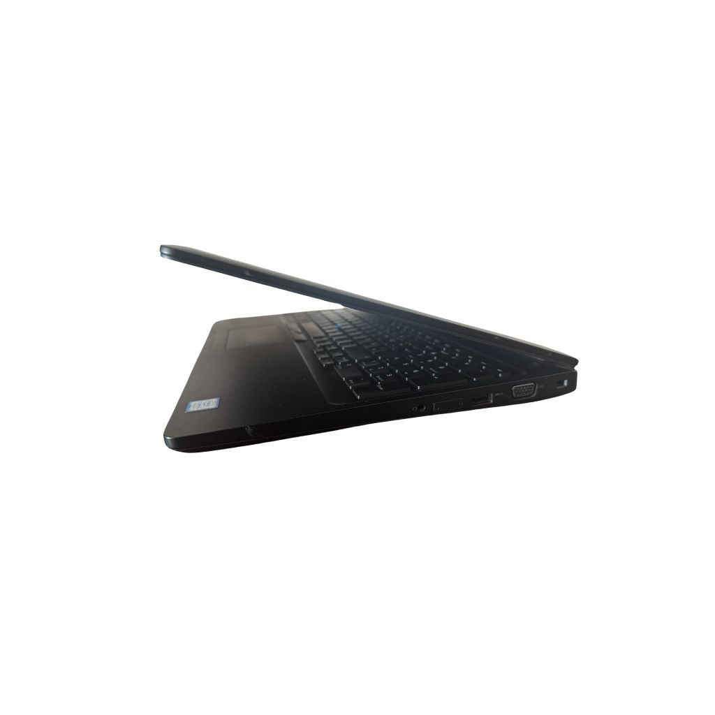 Dell Latitude 5590 | Intel Core i5 | 8GB RAM | 128GB SSD | Verslo klasės nešiojamas kompiuteris