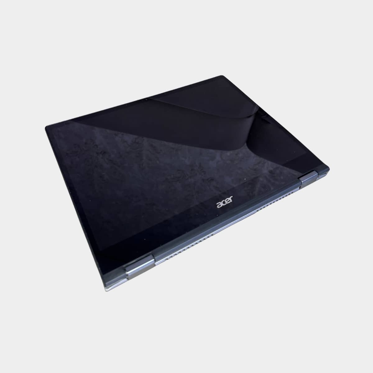 Acer Chromebook Spin 713 360 laipsnių režimas, naudojamas kaip planšetė