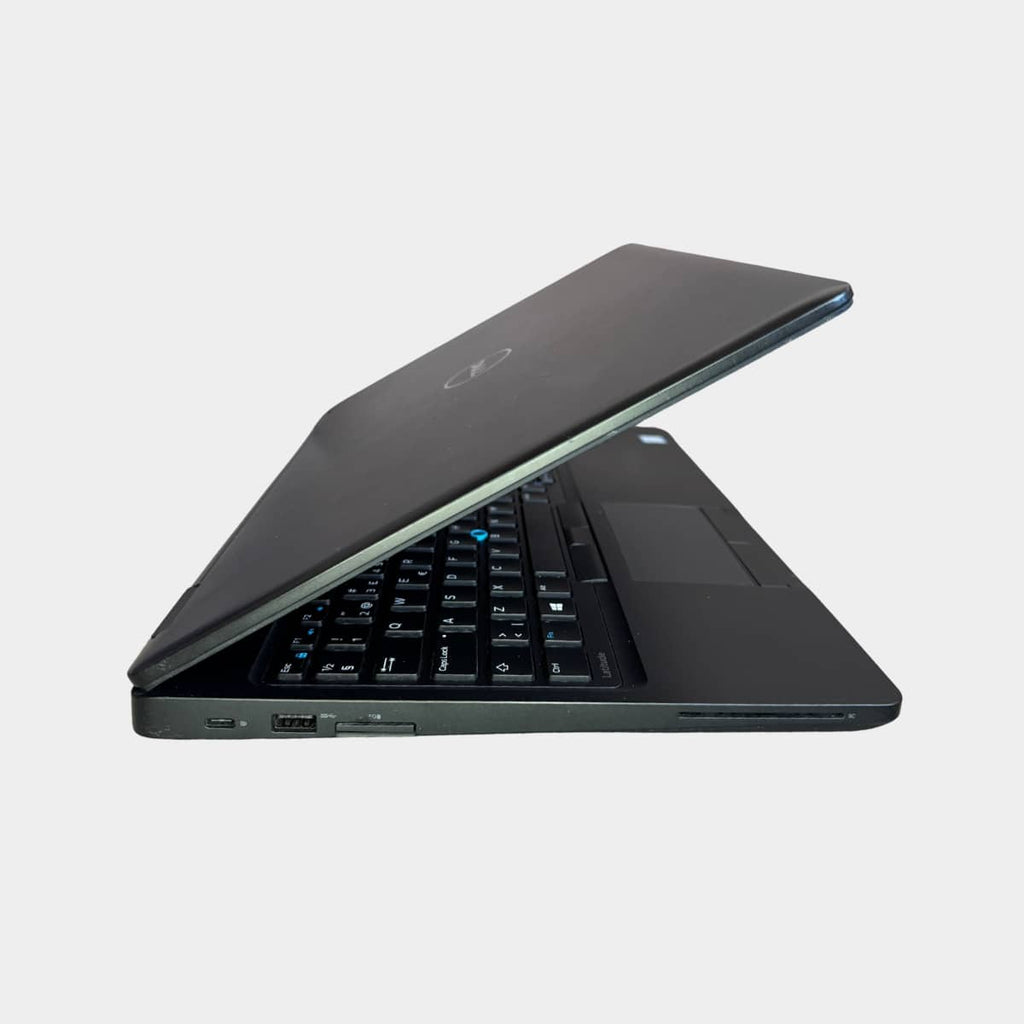 Dell Latitude 5580 pasuktas i desine