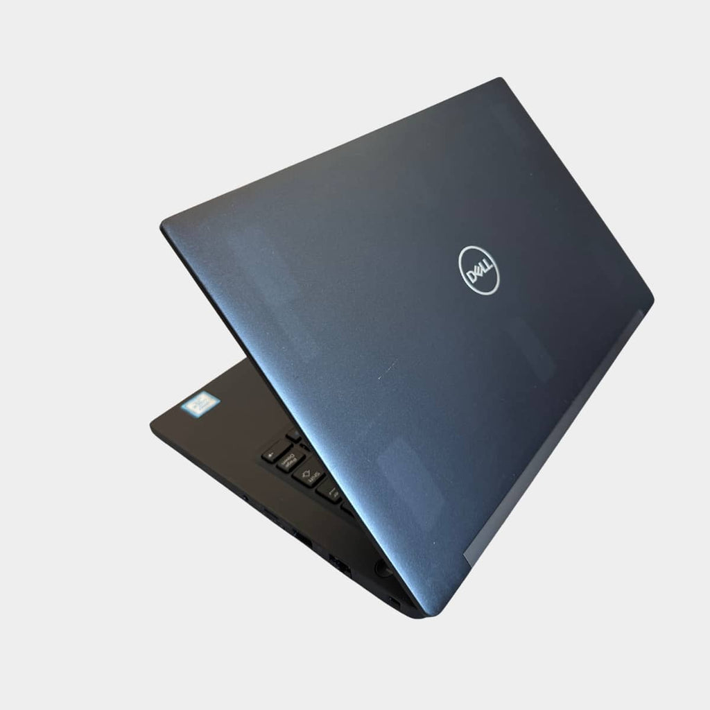 Dell Latitude 7290 kairė pusė, USB-C ir HDMI jungtys