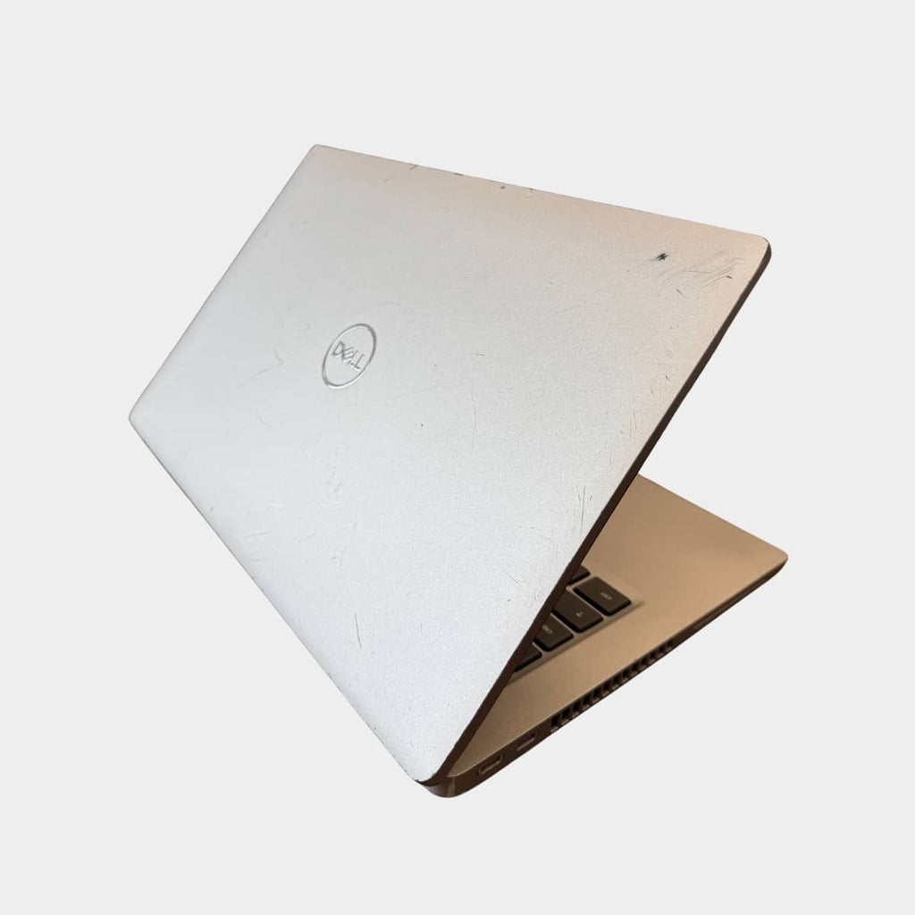 Dell Latitude 5420 dešinė pusė, USB ir LAN jungtys