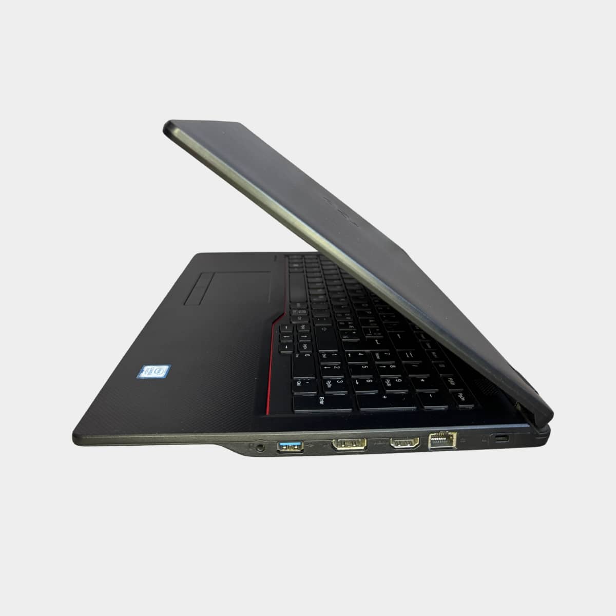 Fujitsu LifeBook E459 kairės pusės jungtys su USB ir HDMI