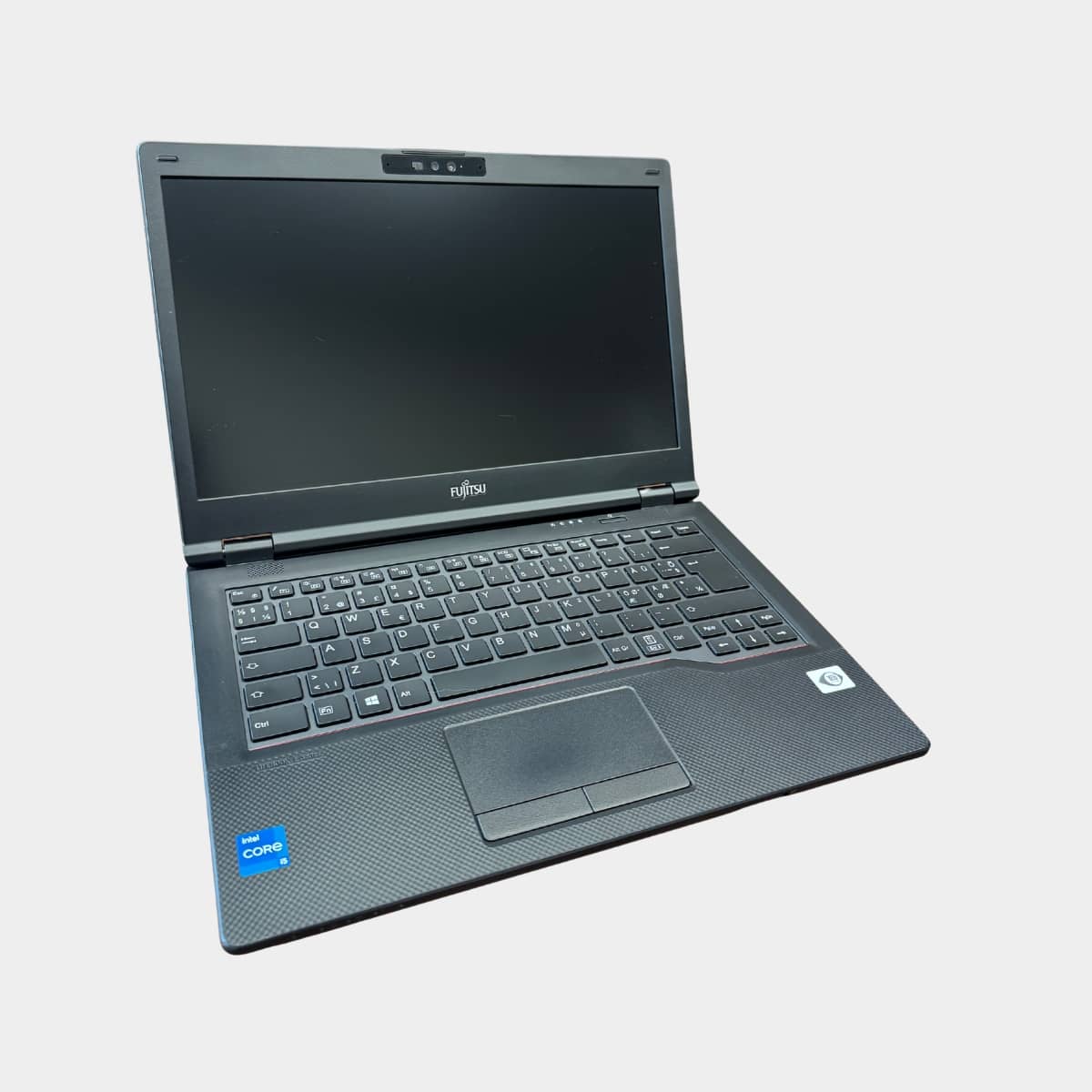 Fujitsu LifeBook E5411 i5-1135G7 nešiojamas kompiuteris atidarytas, 14 colių Full HD ekranas