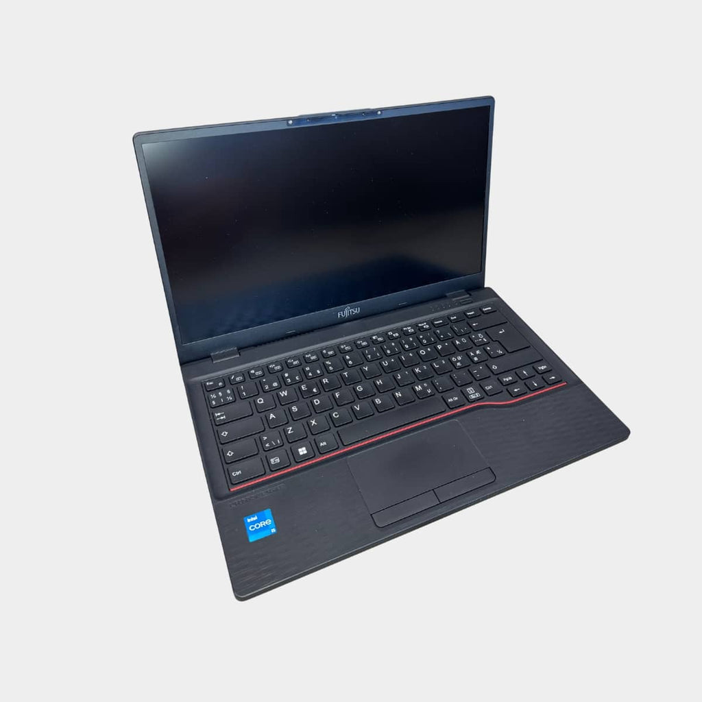 Fujitsu LifeBook E5412 i5-1235U nešiojamas kompiuteris atidarytas, 14 colių Full HD ekranas