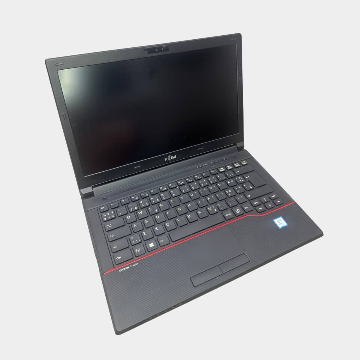 Fujitsu LifeBook E546 atidarytas nešiojamas kompiuteris 14″ su i5 6-os kartos, 8GB RAM, 128GB SSD