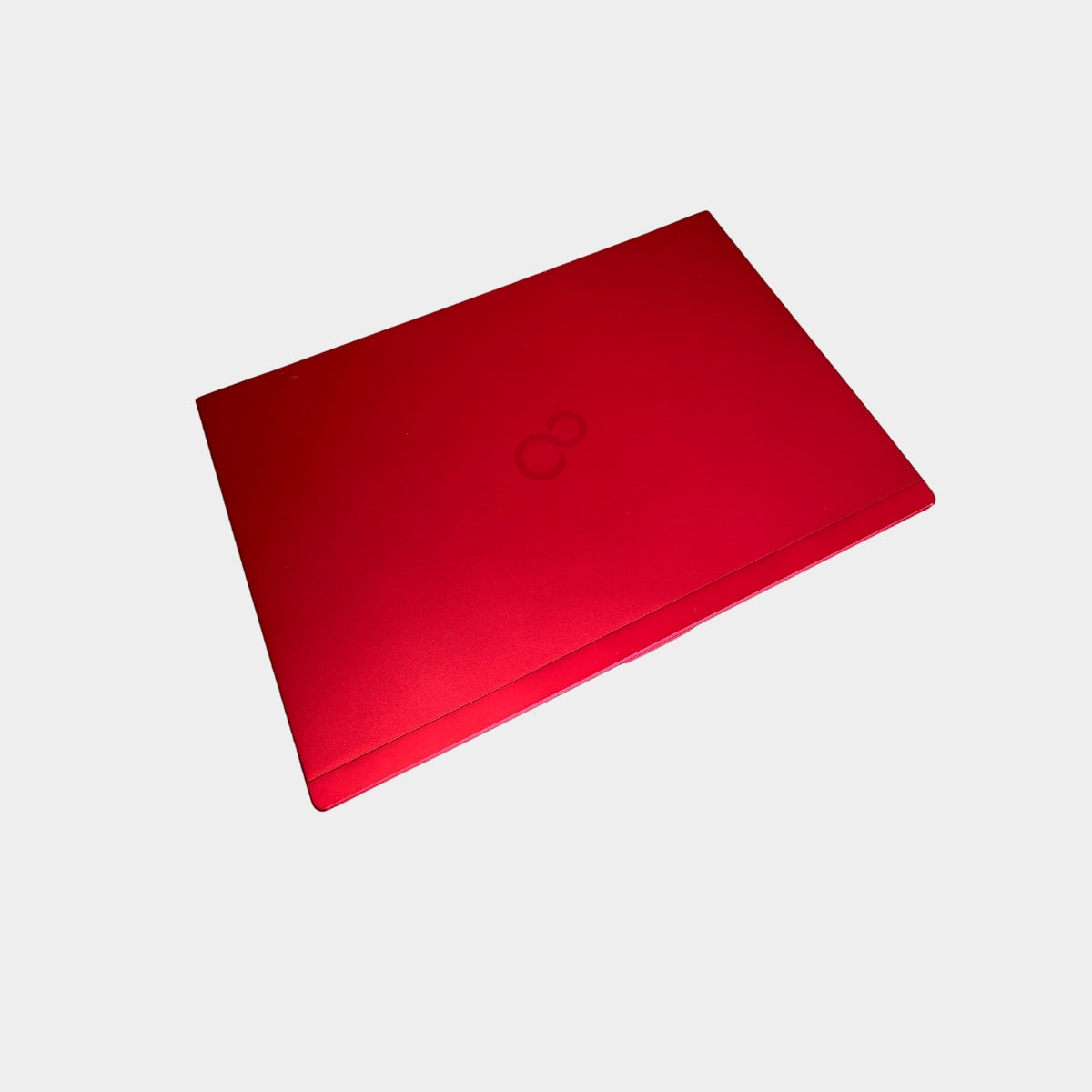 Fujitsu LifeBook U938 uždarytas, itin plonas ir lengvas verslo klasės ultrabook