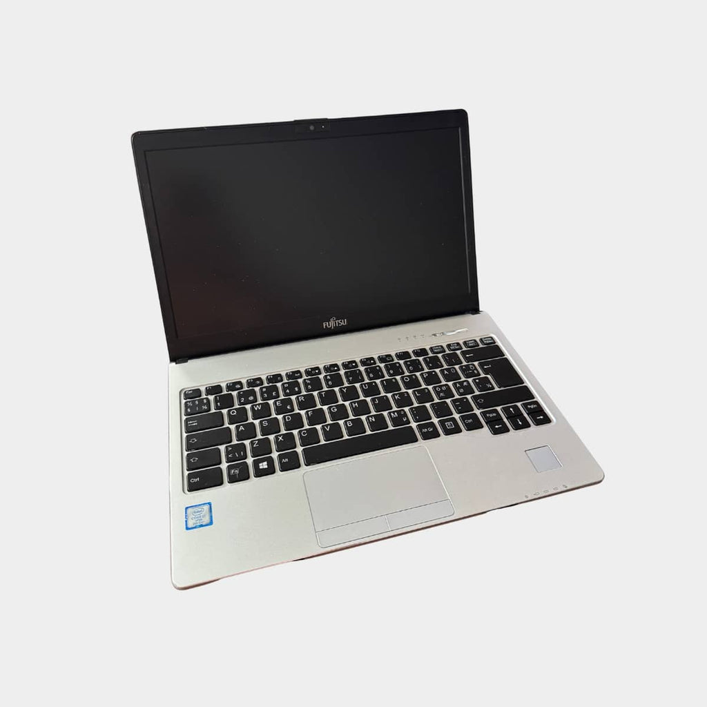 Fujitsu S938 i7-8650U | 8GB RAM | 128GB SSD |