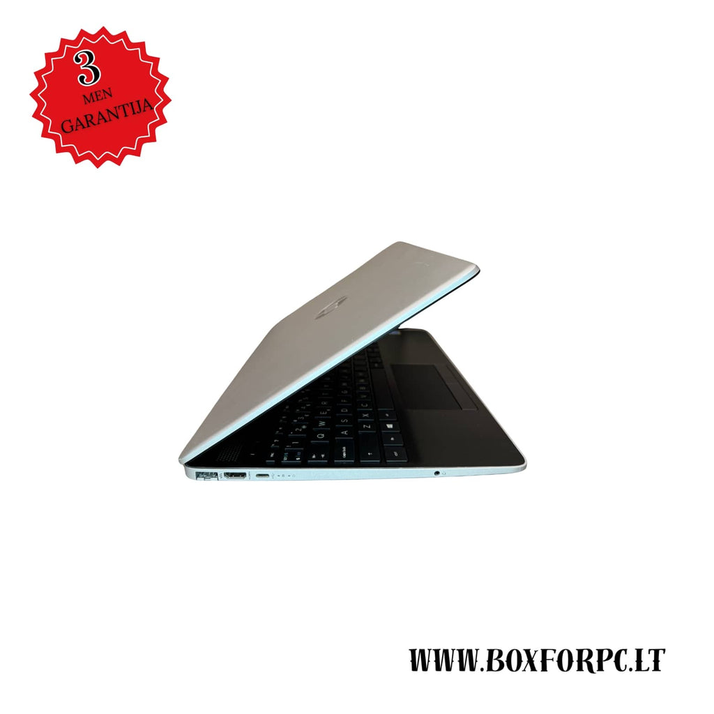 HP 15-dv0018no dešinė pusė su USB C ir ausinių lizdu 