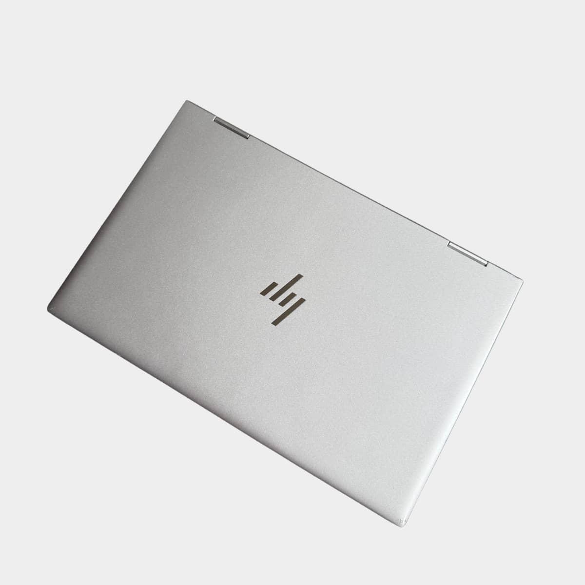 HP EliteBook x360 830 G8 uzdarytas