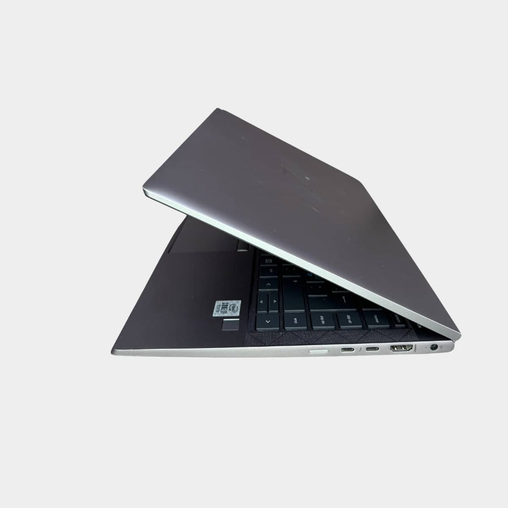 HP ZBook Firefly 14 G7 kairė pusė, USB-C ir HDMI jungtys