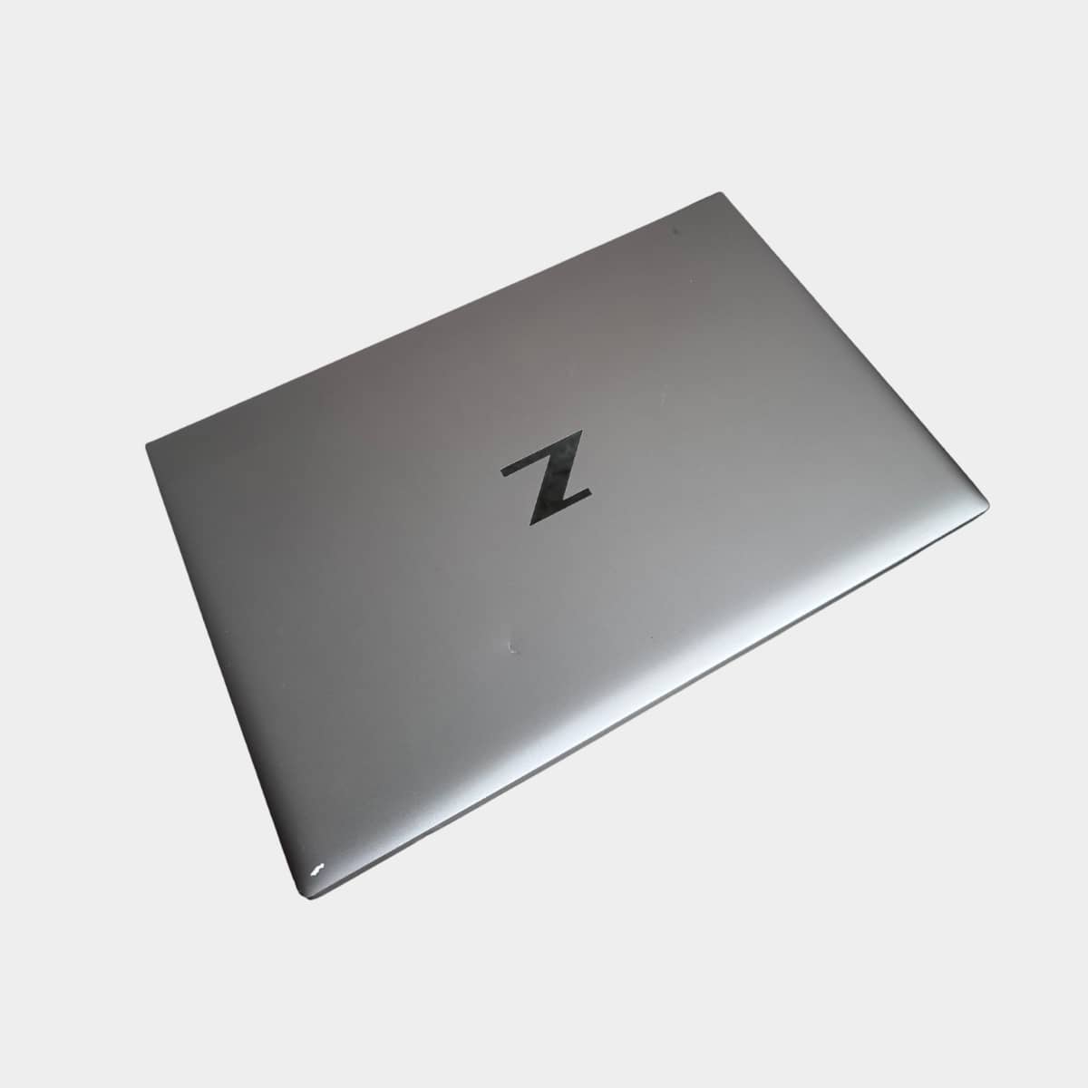 HP ZBook Firefly 14 G7 uzdaritas