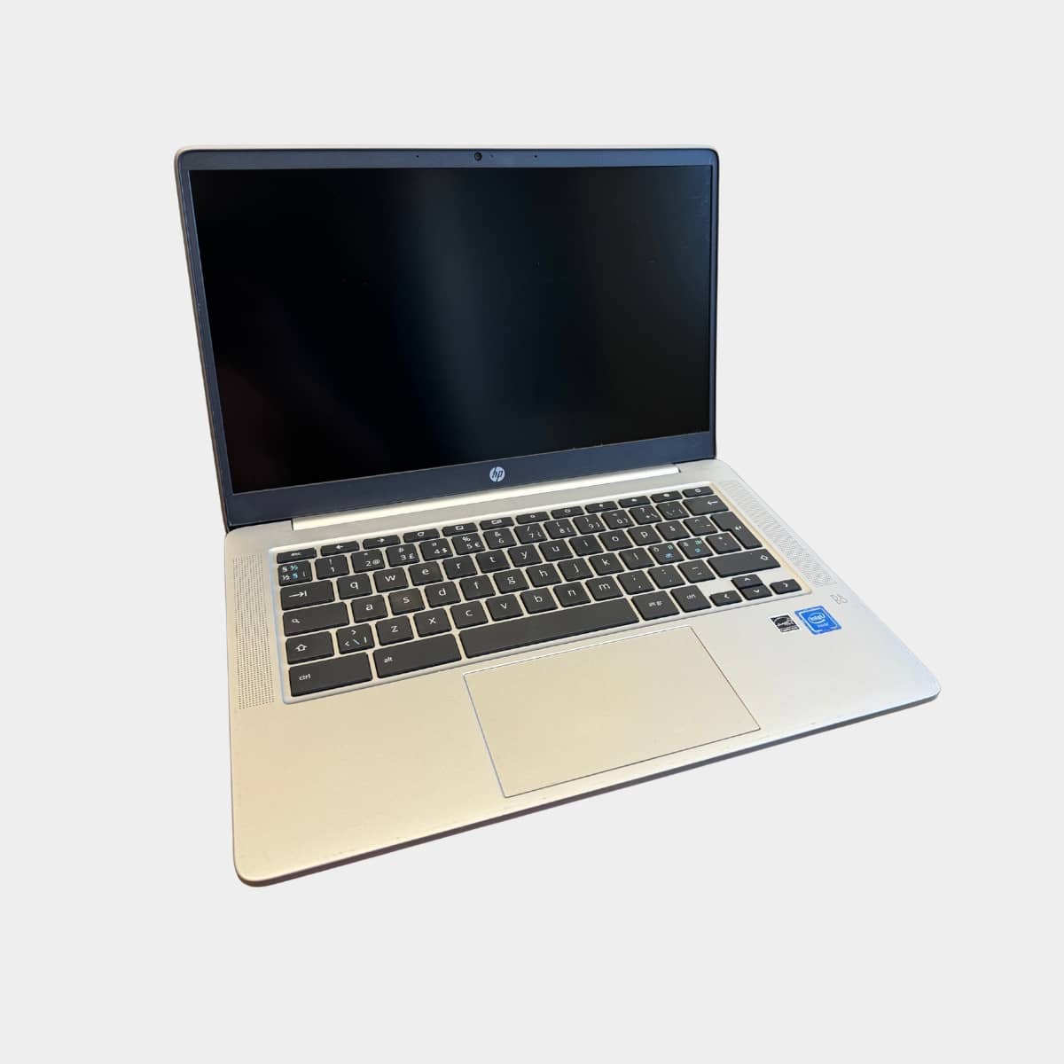HP Chromebook 14a-na0404no atidarytas, 14 colių ekranas, Bang &amp; Olufsen garsas