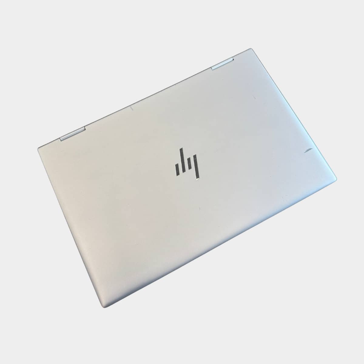 HP EliteBook x360 830 G8 360 laipsnių režimas, naudojamas kaip planšetė