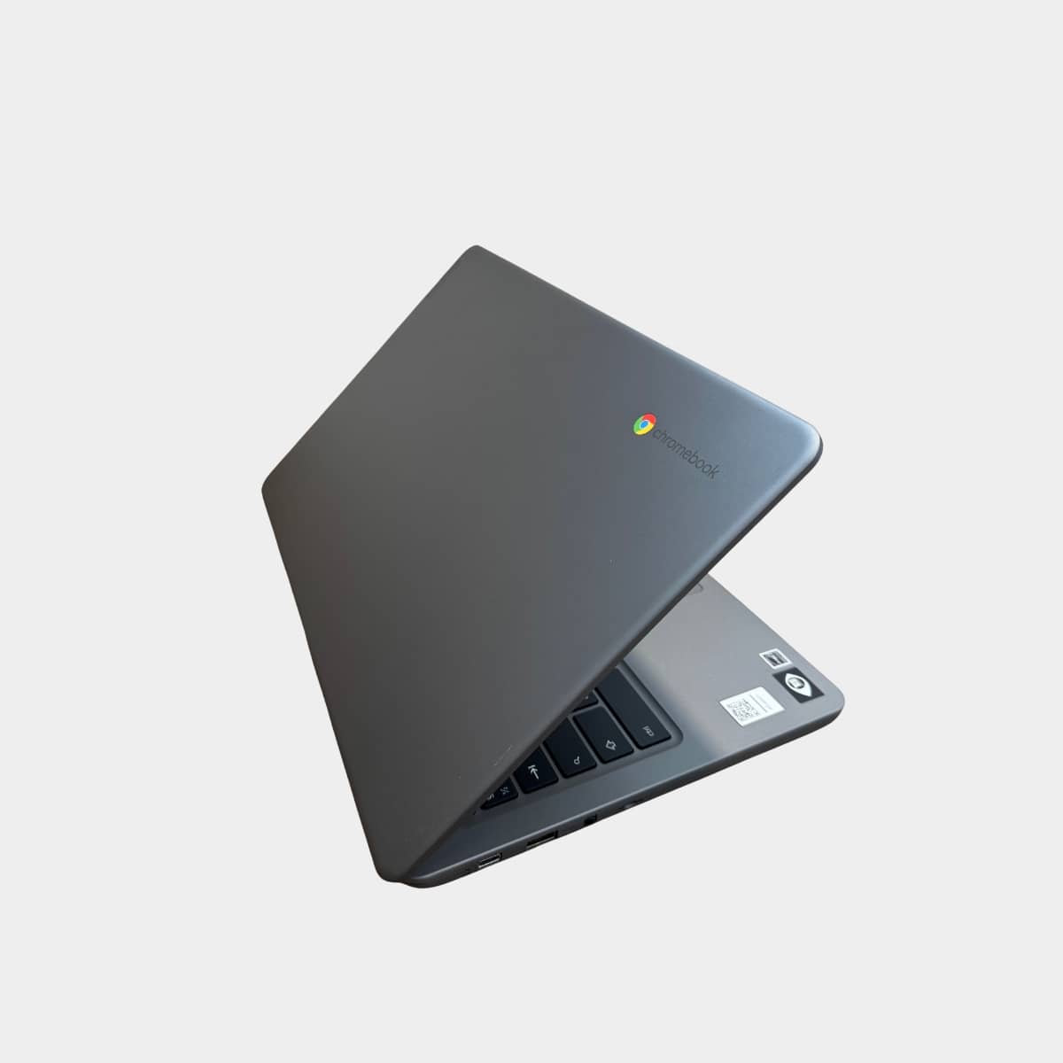 Lenovo Chromebook 14e Gen 2 nešiojamas kompiuteris mokslams ir darbui.