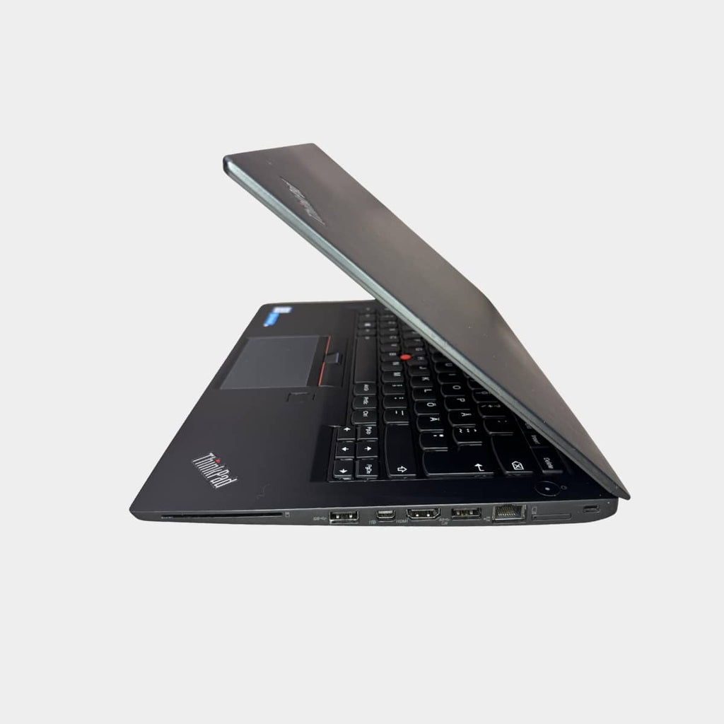 Lenovo ThinkPad T460s pasuktas i kaire
