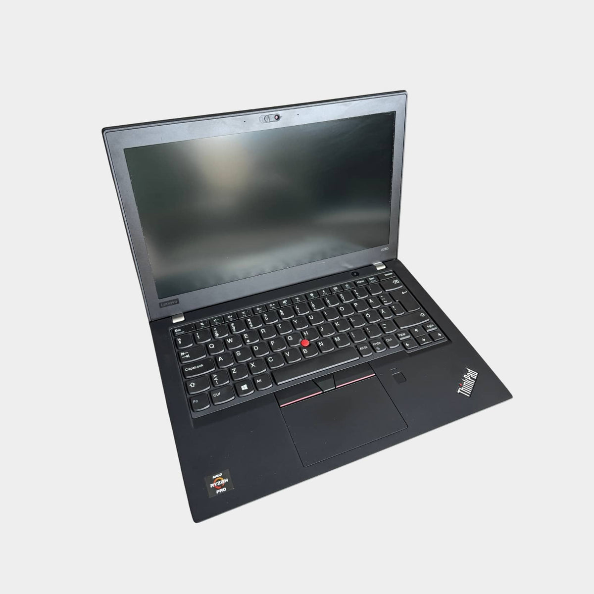 Lenovo ThinkPad A285 Ryzen 5 Pro 2500U atidarytas, 12.5 colių ekranas