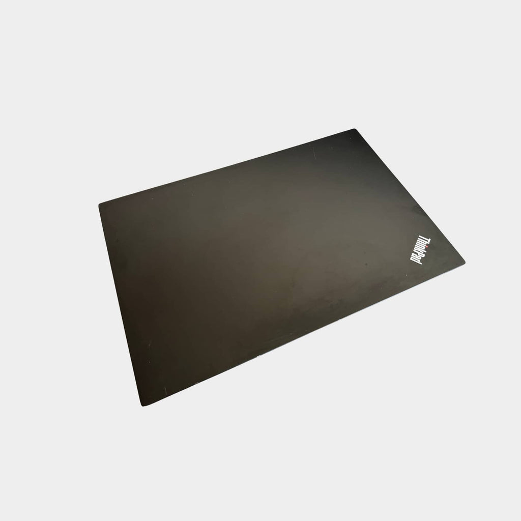 Lenovo ThinkPad E15 uždarytas, tvirtas verslo klasės korpusas