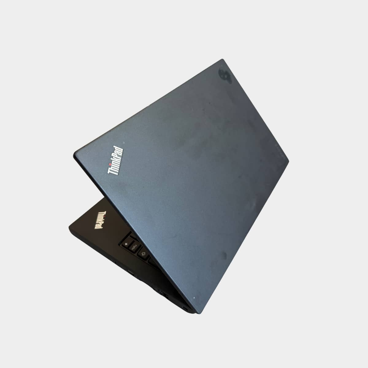 Lenovo ThinkPad X270 dešinė pusė, USB ir LAN jungtys