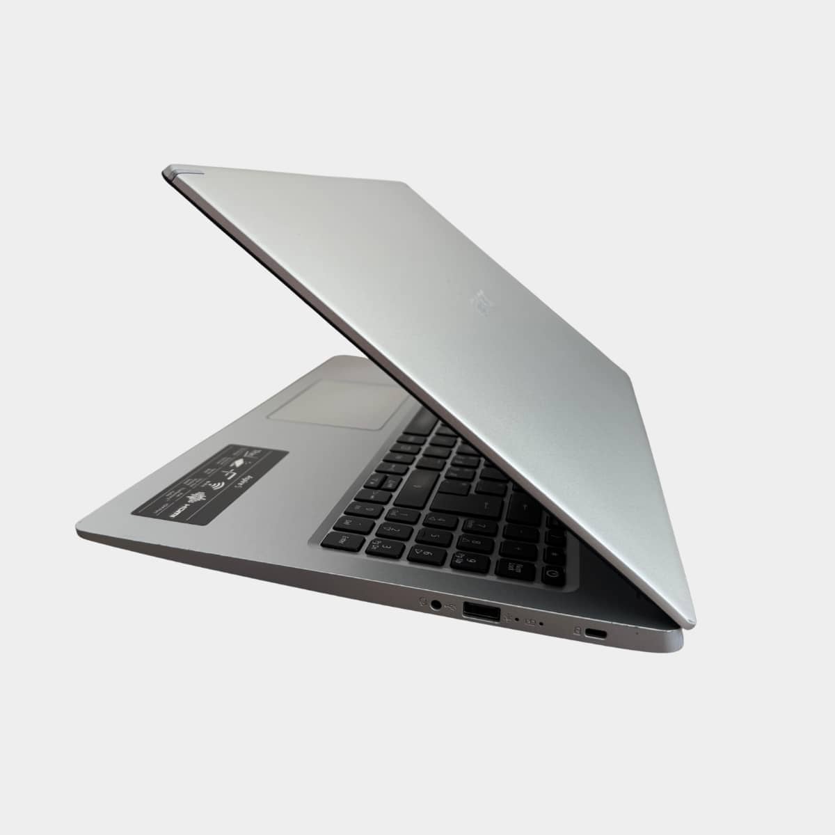 Acer Aspire 5 A515-54G i7-10510U 16GB RAM 256GB SSD NVIDIA MX250 Windows 11