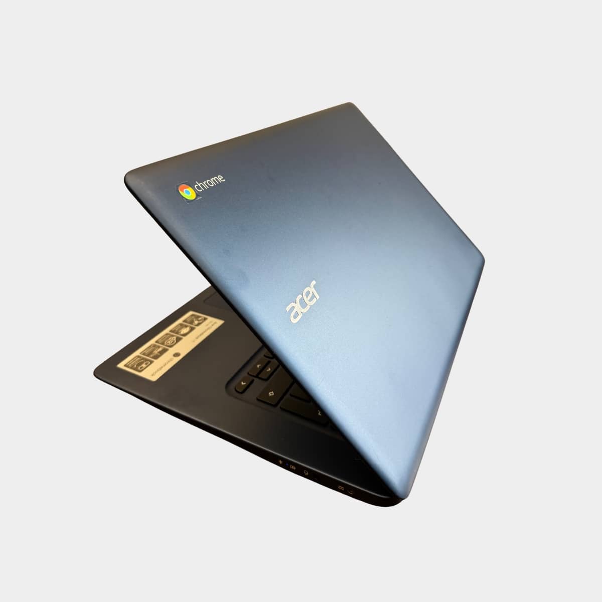 Acer Chromebook 14 CB3-431 kairė pusė, USB ir HDMI jungtys