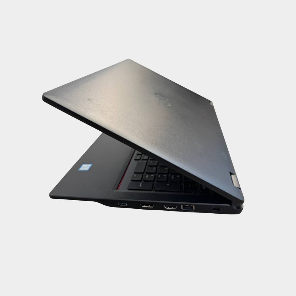 Fujitsu LIFEBOOK E459 Intel Core i3-8130U 15,6″ FHD nešiojamas kompiuteris.