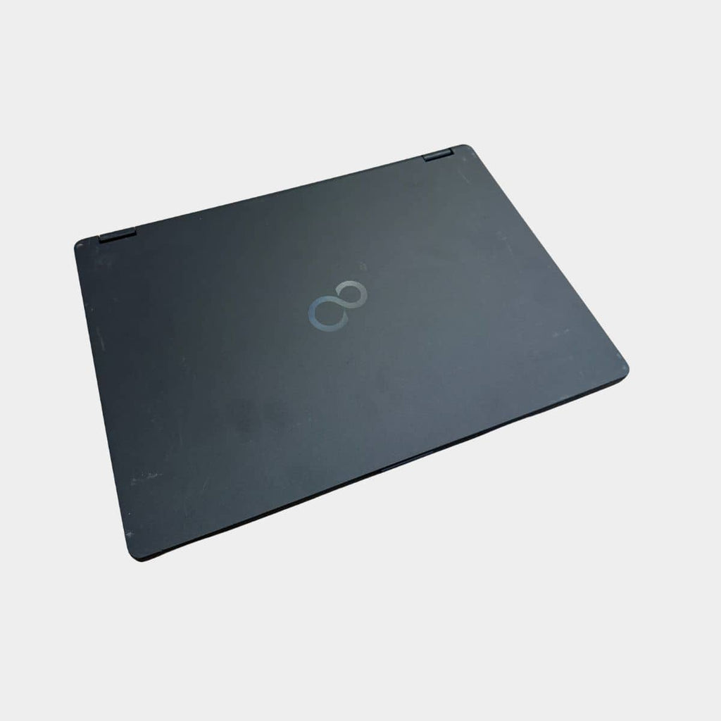 Fujitsu LIFEBOOK U7410 16GB RAM 256GB SSD Windows 11.
