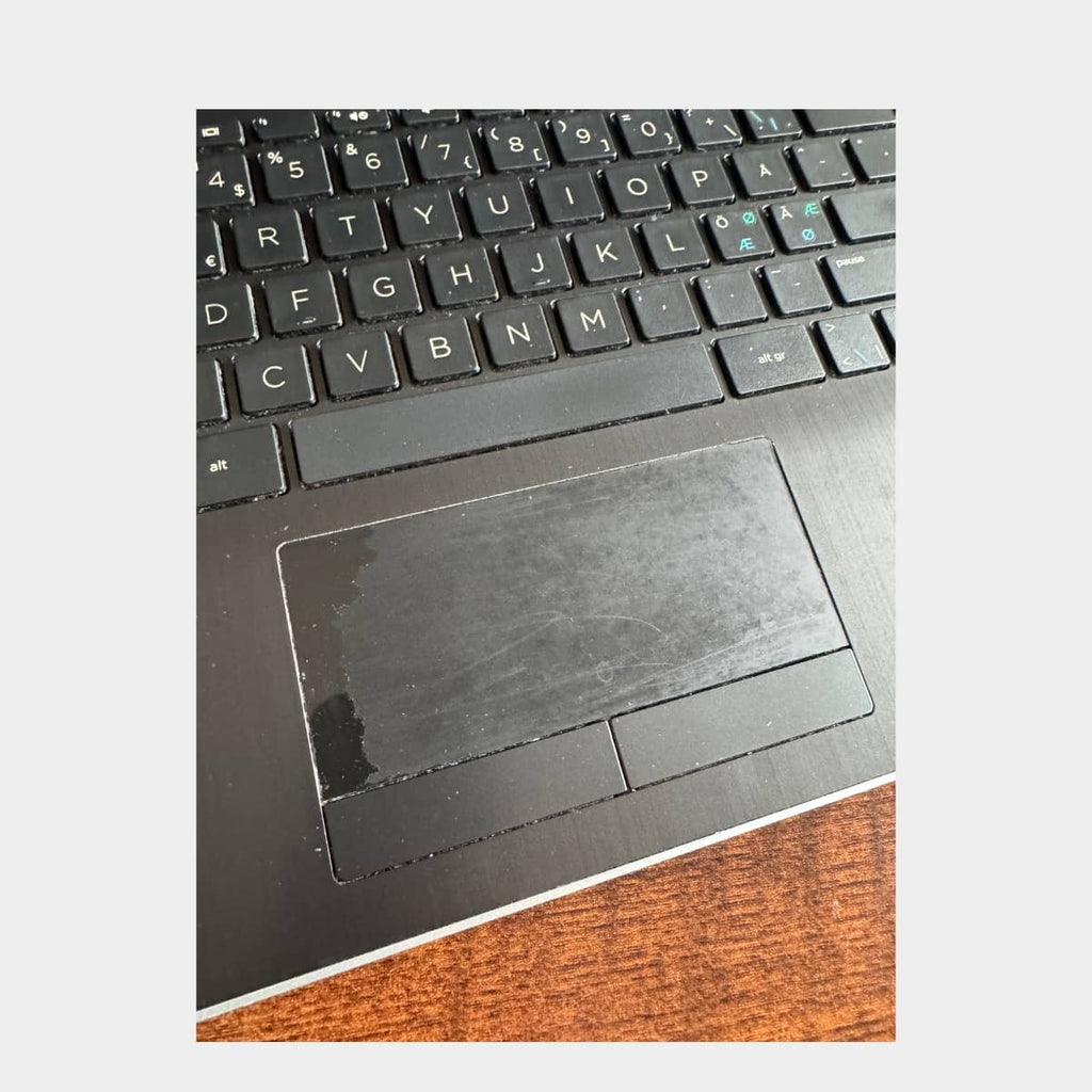 HP 14-cf0019no i5-8250U | 8GB RAM | 128GB SSD |