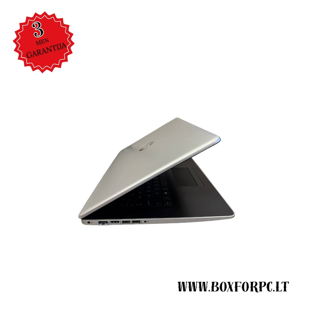 HP 17-ca0009no | AMD A9-9425 | Radeon R7 M440 + R5 | 8GB | 256GB |