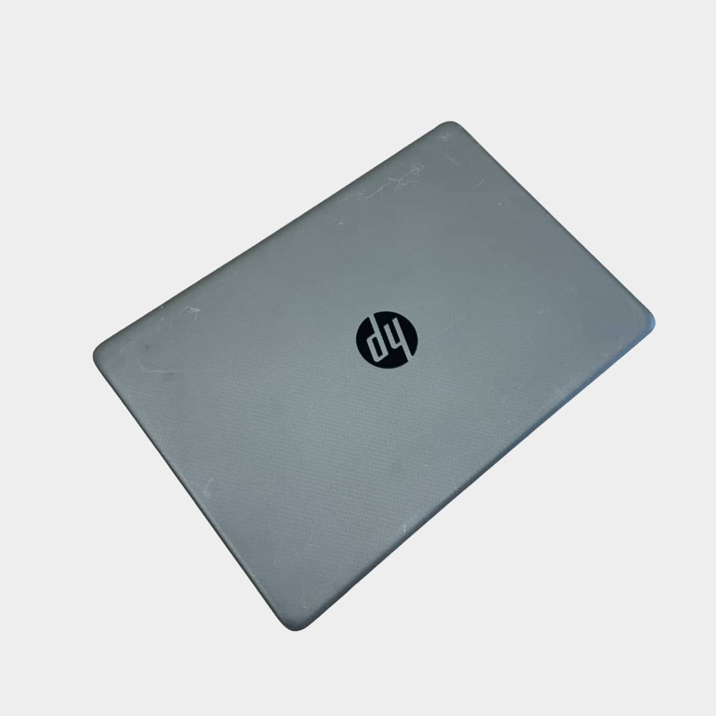 HP 240 G8 uždarytas, kompaktiškas nešiojamas kompiuteris