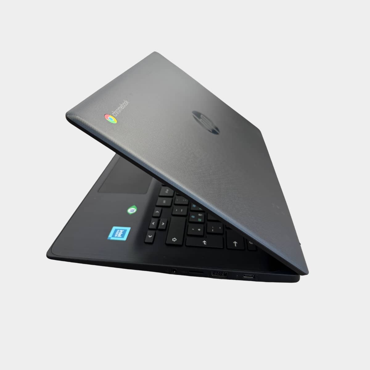 HP Chromebook 14 G7 nešiojamas kompiuteris mokslams ir internetui.